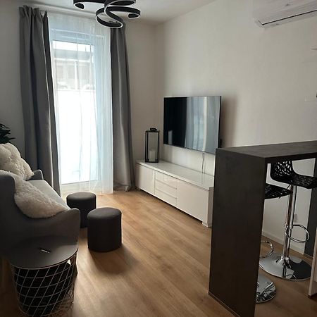 Mickey Apartment Old Town Bratislava Exterior foto